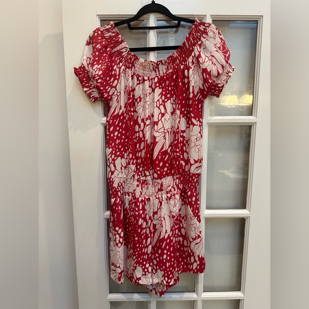 Vintage BCBGMAXAZRIA Y2K Red Floral Smocked Waist Romper Size S Chic Girly Party
